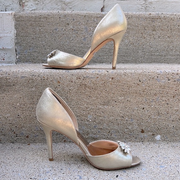 Badgley Mischka Shoes - Badgley Mischka Giana II D’Orsay gold jeweled pump 6.5